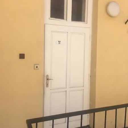 Mira 10